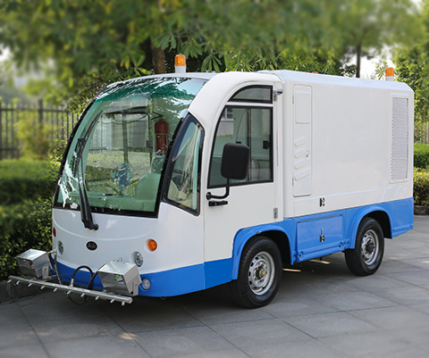 高压清洗车1-1.jpg 高压清洗车1-1.jpg