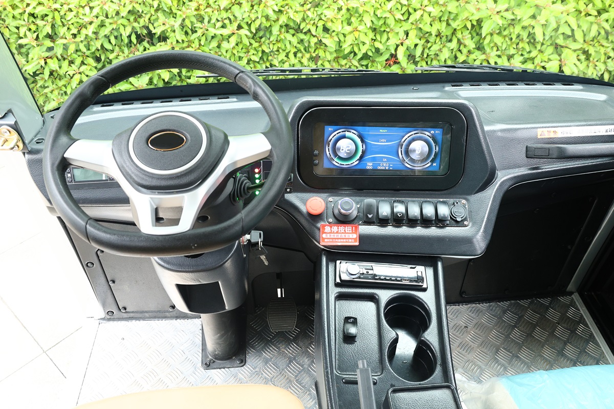 新款17座封闭式观光车