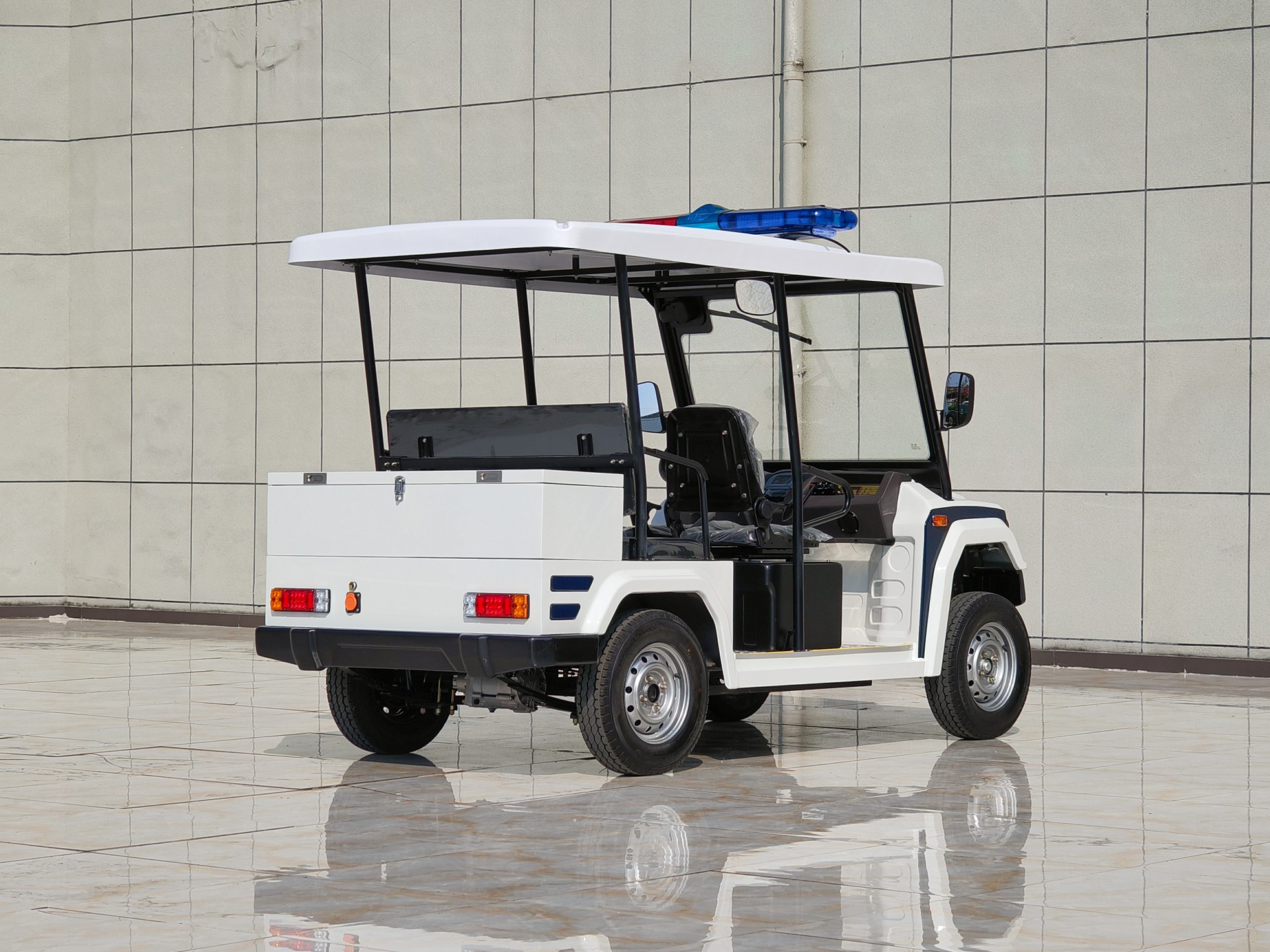5座巡逻车